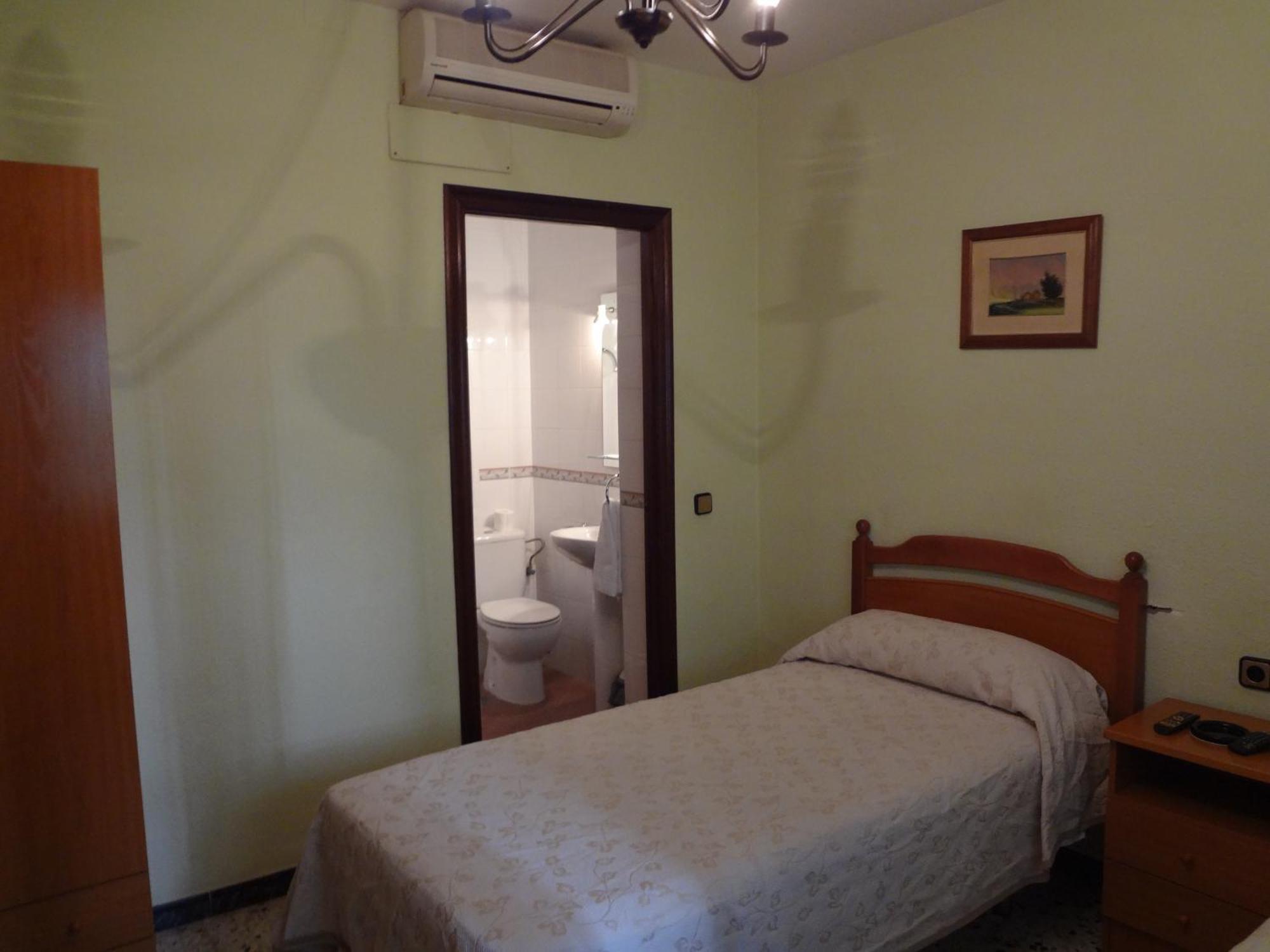 Hostal San Pedro Sanlucar la Mayor Ngoại thất bức ảnh